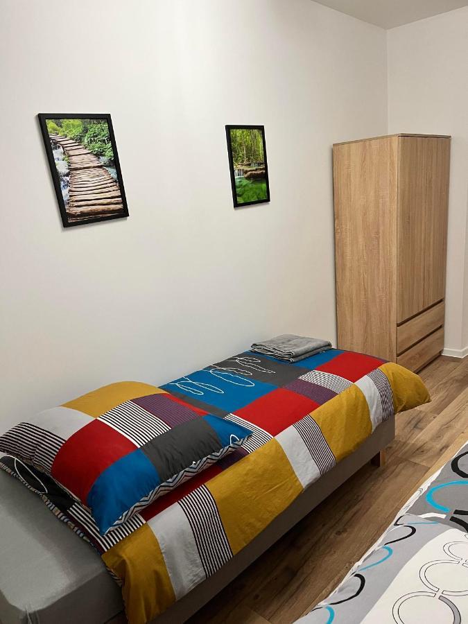 Luksusowy Apartament Przy Dworcu Щецин Екстер'єр фото