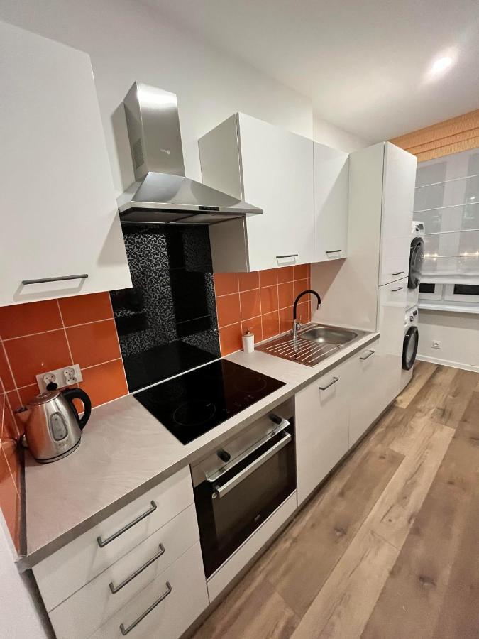 Luksusowy Apartament Przy Dworcu Щецин Екстер'єр фото